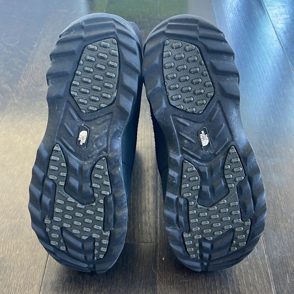 The North Face snow boots - Picture 5 of 6